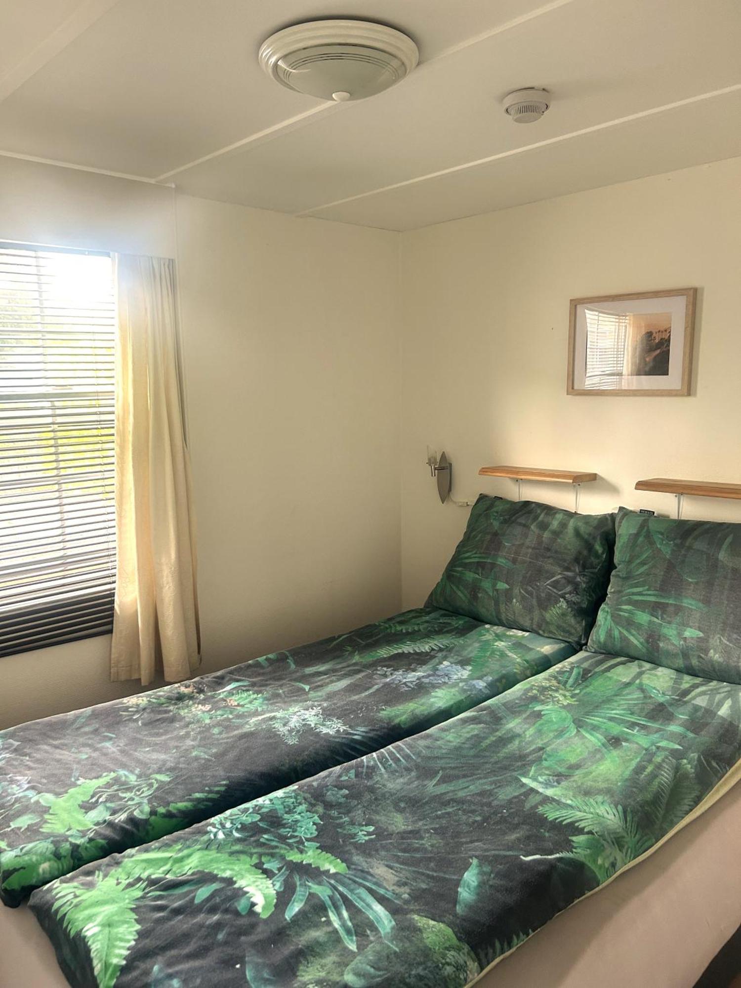 Safarihuisje Met Airco! Oisterwijk Ngoại thất bức ảnh